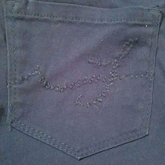 Fragile Jeans Size 1 Women’s Shorts – Royal Blue Casual Everyday Wear - Picture 3 of 3